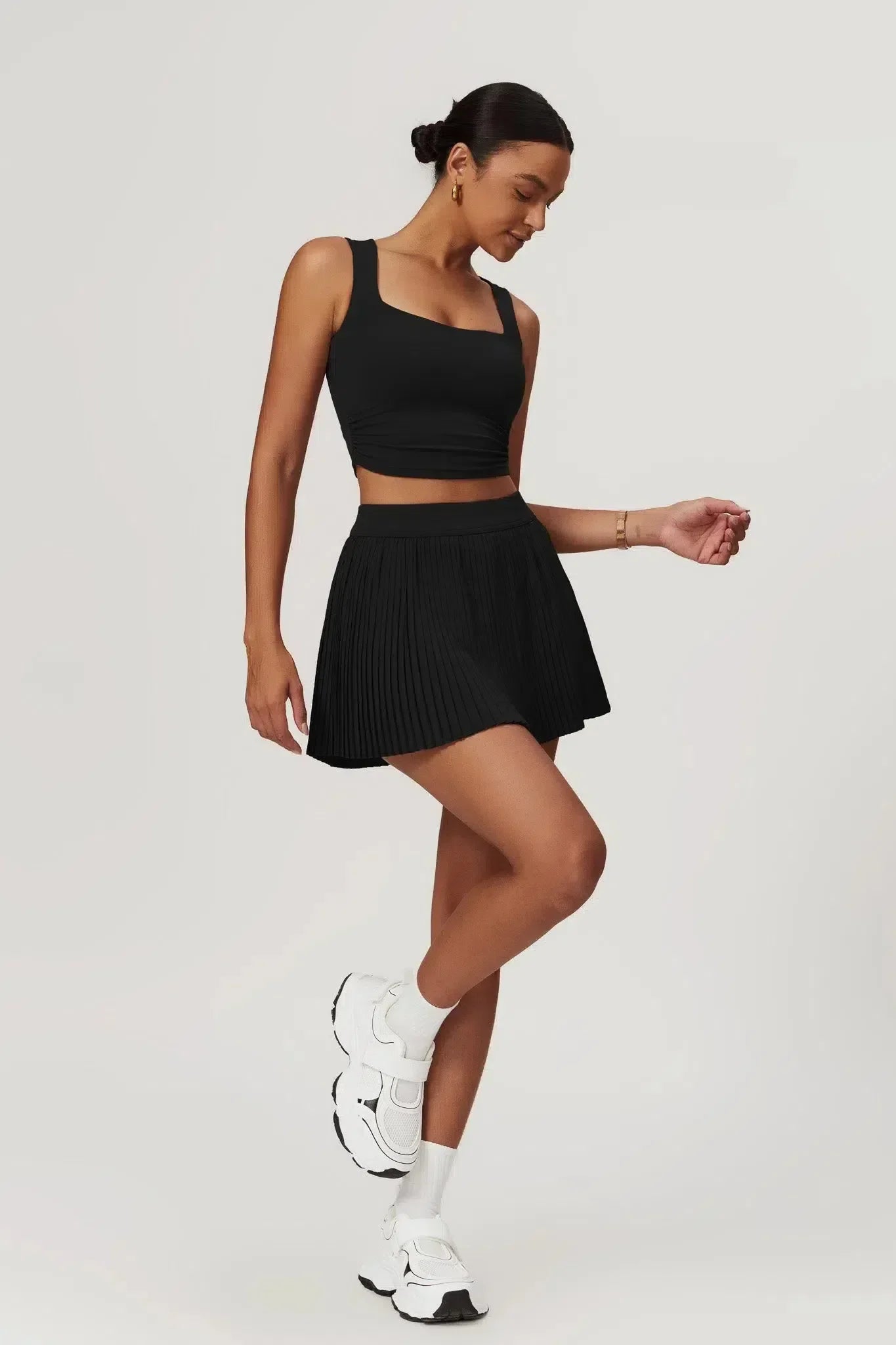 Abriana – Pleated Design Mini Skirt