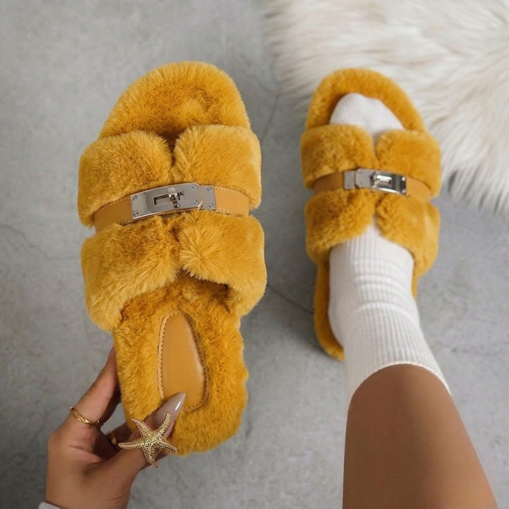 Céleste Plush™ Slides