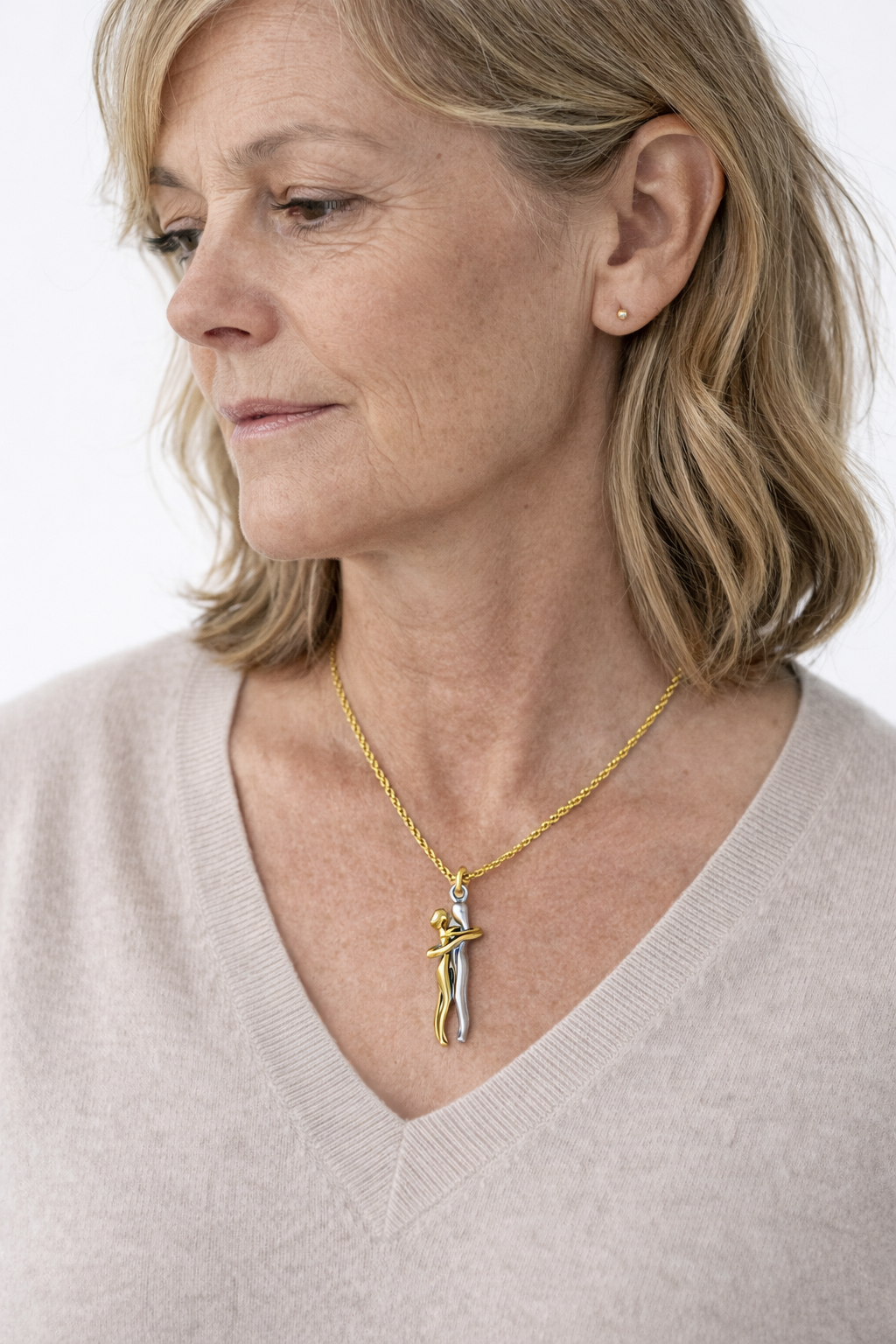 The Interlinked Harmonia Necklace